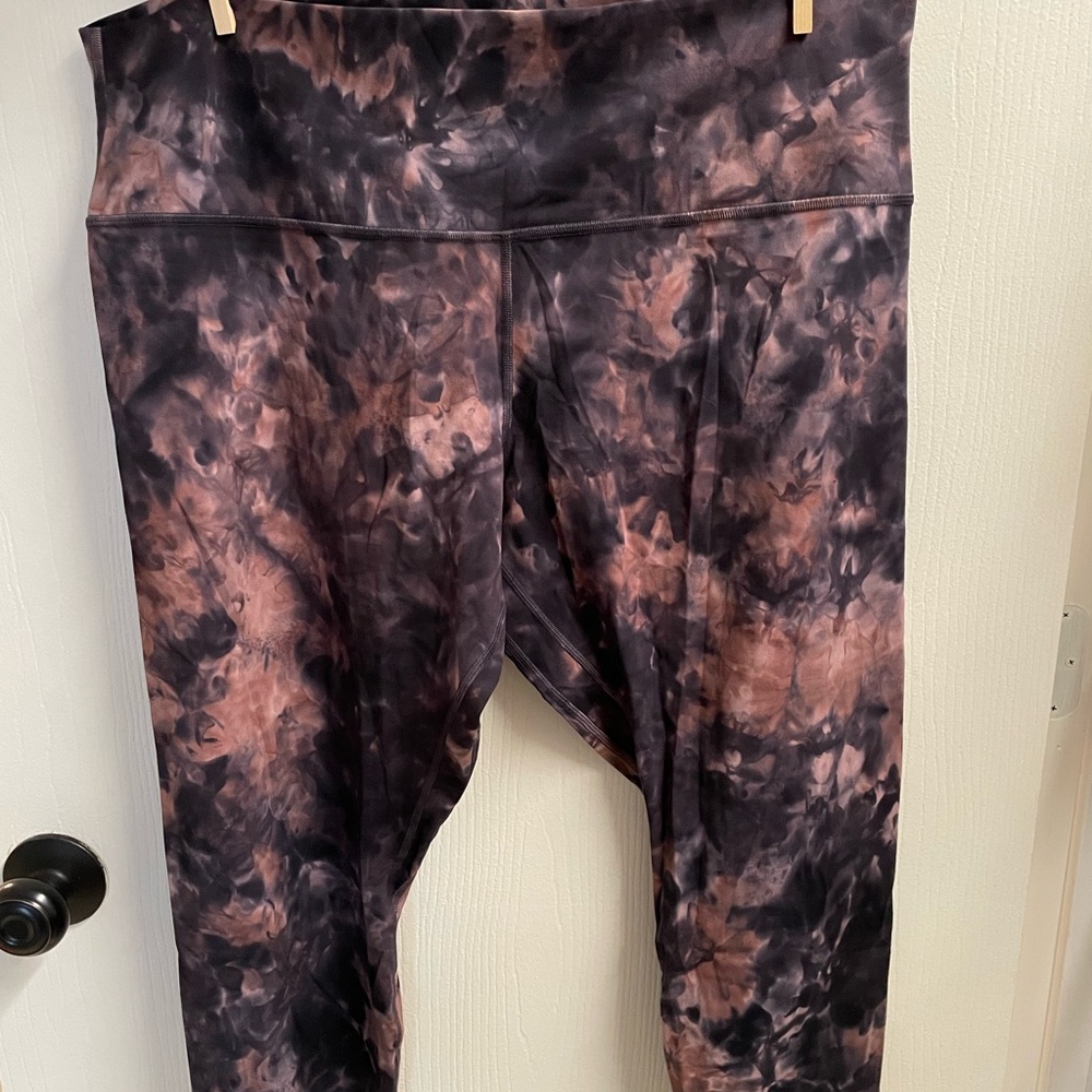 Lululemon women’s‎ 20 diamond dye cropped leggings